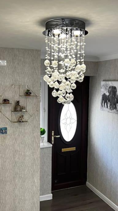 Cheerful 3 Bedroom Townhouse With Free Parking. Billericay Exterior photo